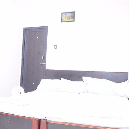 Sgs Residency Villa Тирупати Екстериор снимка